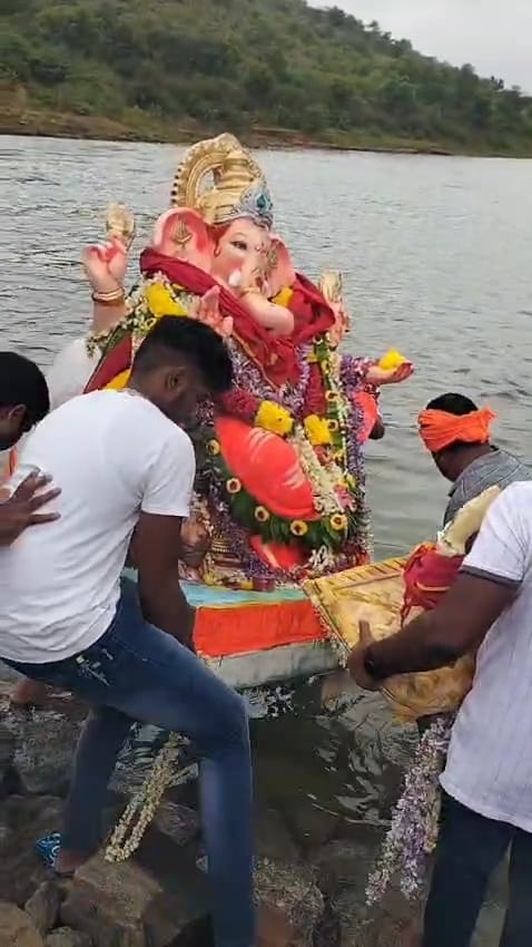 Hanur : Discharge of Ganesha in Gundal reservoir with grand procession