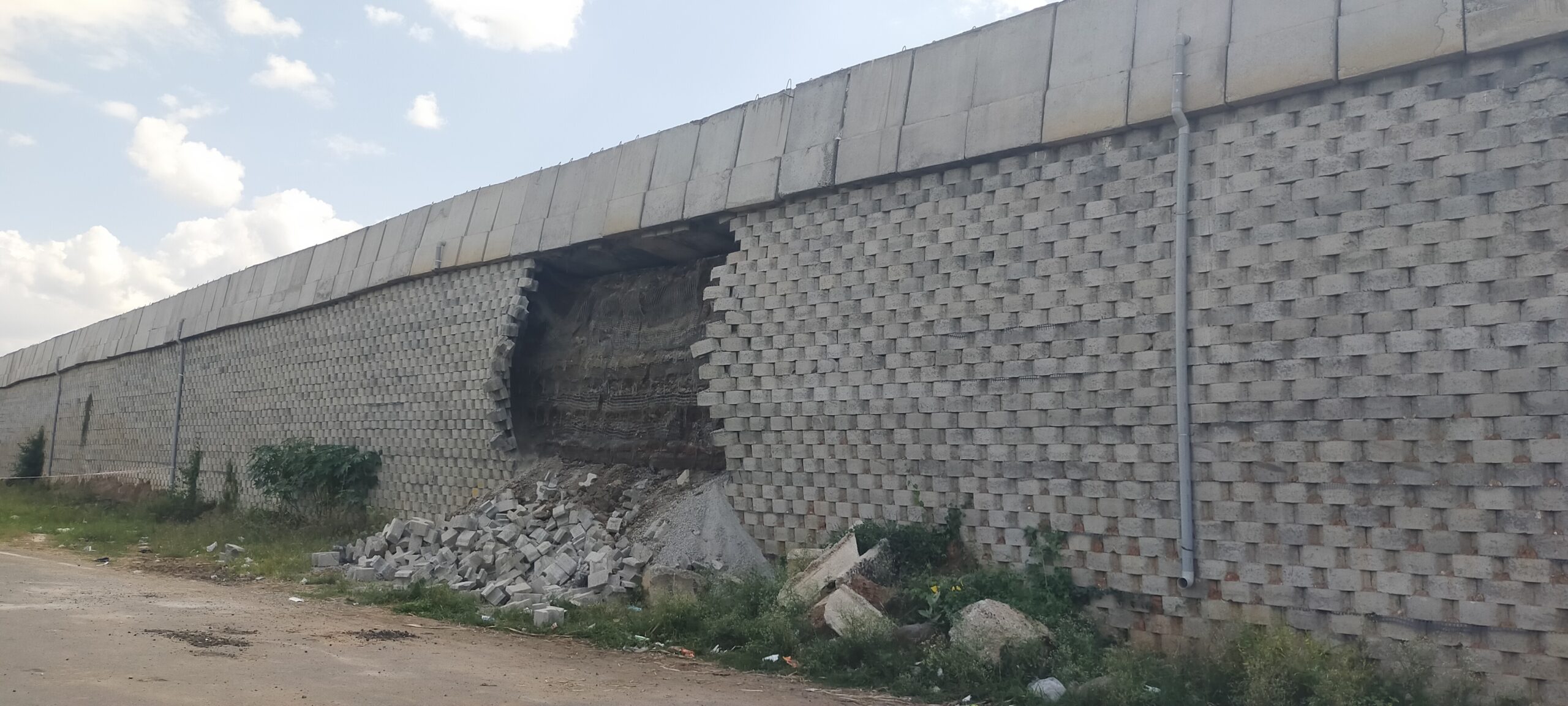 Bypass bridge collapse near Kollegala