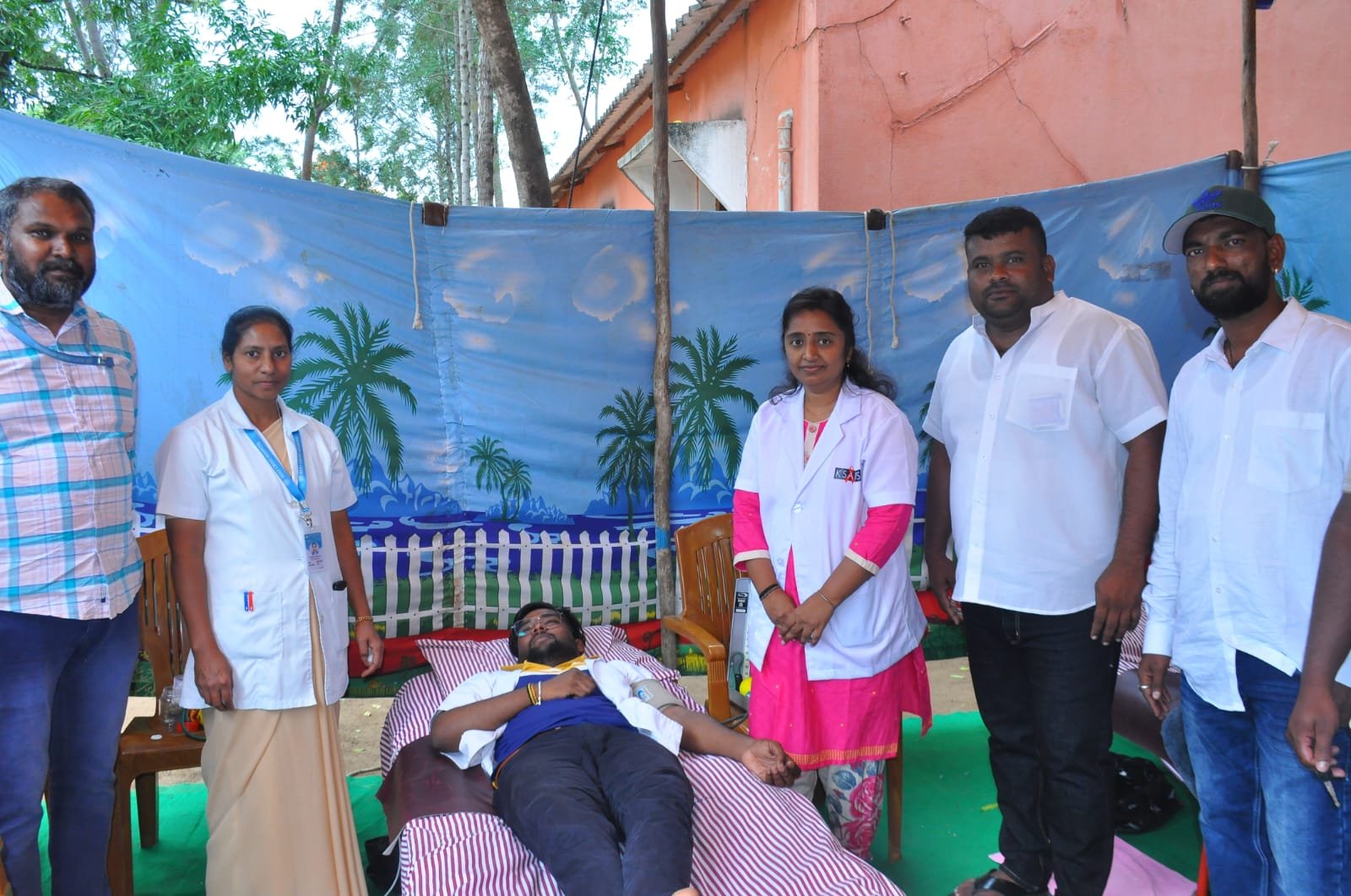 ಡಾ.ಗುರುಮೂರ್ತಿ ನೇತೃತ್ವದಲ್ಲಿ ಕೊಳ್ಳೇಗಾಲದಲ್ಲಿ ಸಂಸದ ಸುನೀಲ್ ಬೋಸ್ ಹುಟ್ಟು ಹಬ್ಬ ಆಚರಣೆ