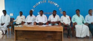 ಚಾಮರಾಜನಗರ : ಕಿಡಿಗೇಡಿ ಆರೋಪಿಗಳ ಬಂಧನಕ್ಕೆ ಒತ್ತಾಯ