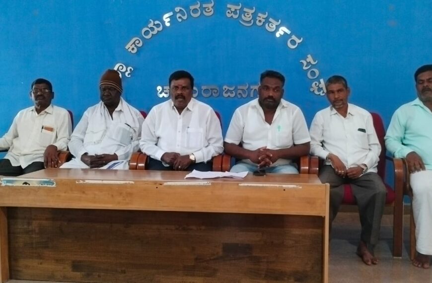 ಚಾಮರಾಜನಗರ : ಕಿಡಿಗೇಡಿ ಆರೋಪಿಗಳ ಬಂಧನಕ್ಕೆ ಒತ್ತಾಯ