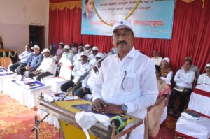 ಕೊಳ್ಳೇಗಾಲದಲ್ಲಿ ಸಂವಿಧಾನ ಸಮರ್ಪಣ ದಿನಾಚರಣೆ